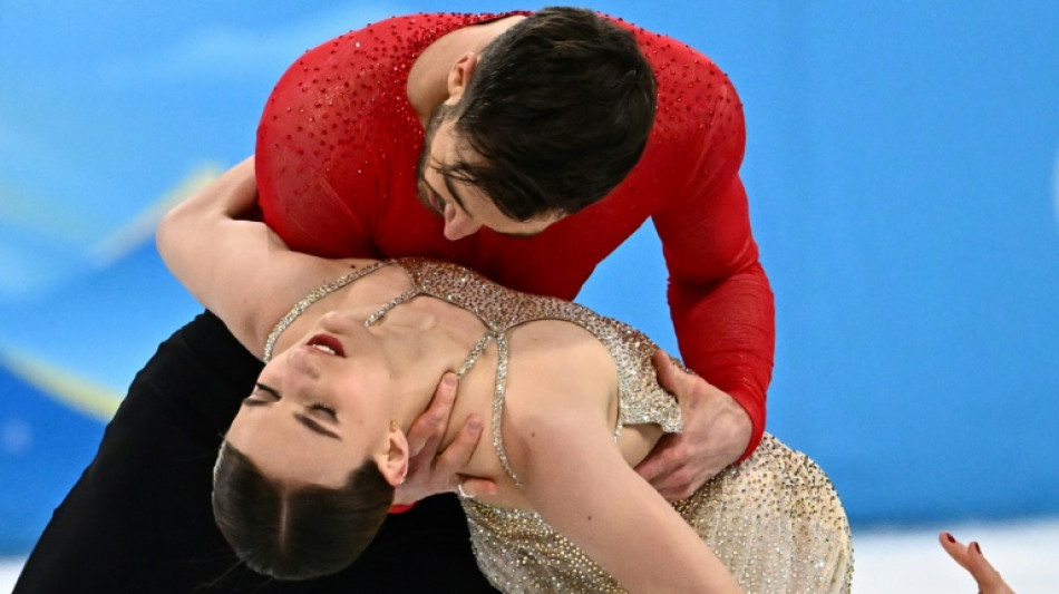 French ice dancers Papadakis and Cizeron win Olympic gold
