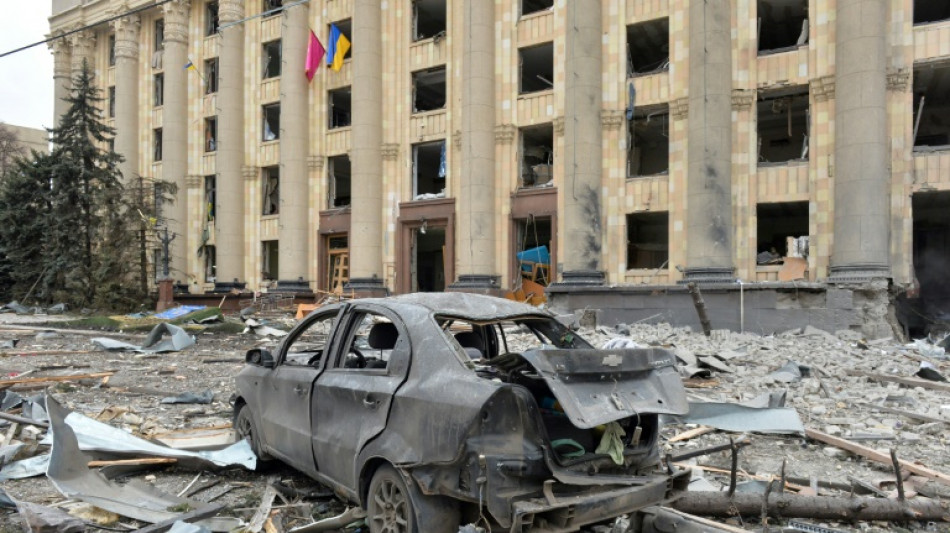 Russia steps up attacks on Ukrainian cities
