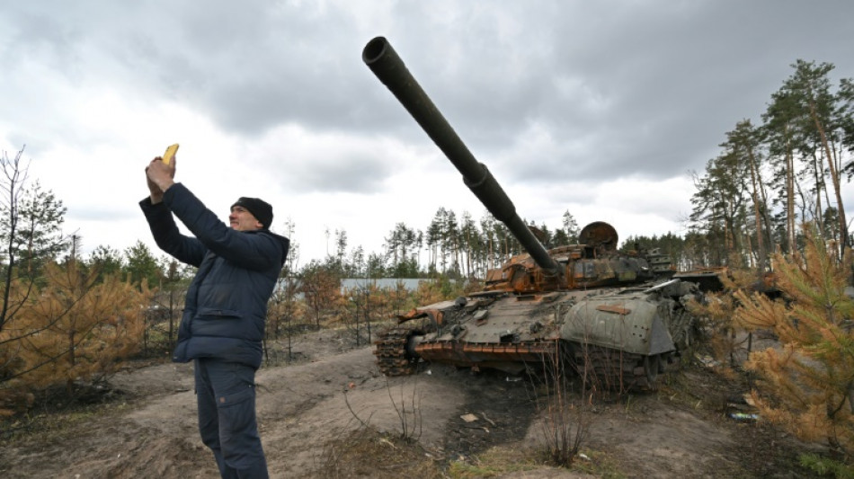 Les Russes veulent "détruire le Donbass" accuse Kiev, qui assure le défendre "jusqu'au bout"