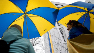 Stocks slip as Ukraine peace talks stall, economic outlook worsens