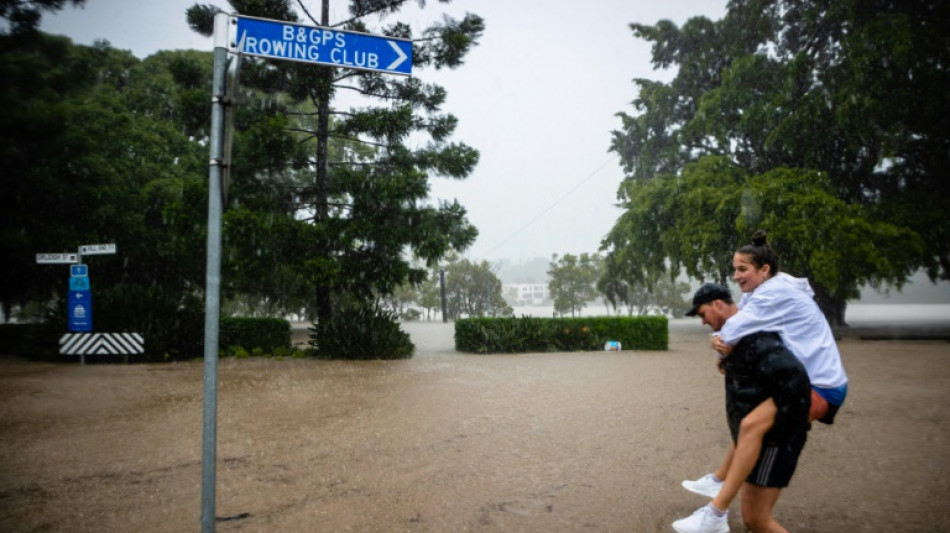 Zehntausende müssen wegen Überschwemmungen in Australien ihre Häuser verlassen