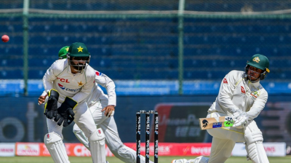 Carey misses hundred as Australia pile 505-8 in second Test