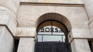 Borsa: l'Europa negativa attende i dati dagli Usa, Milano -0,4%