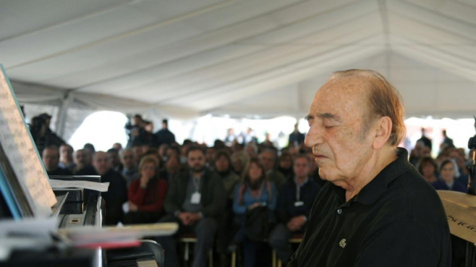 Murió el argentino Estrella, pianista por la paz y dignidad