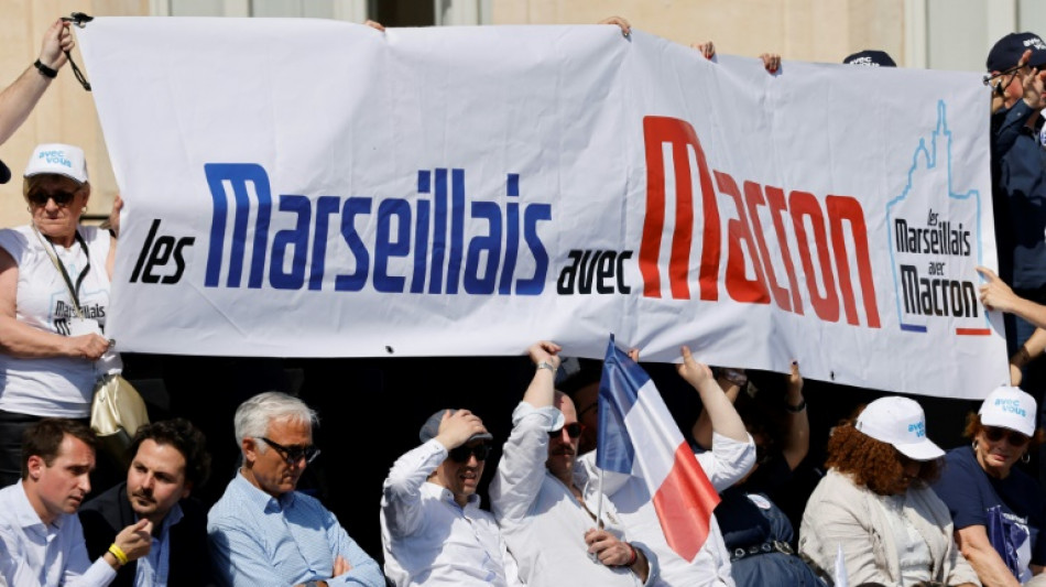 Macron en meeting à Marseille, notamment pour parler à la gauche
