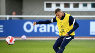 Bleus: Mbappé zappe les partenaires de la FFF mais réfute toute "rébellion"