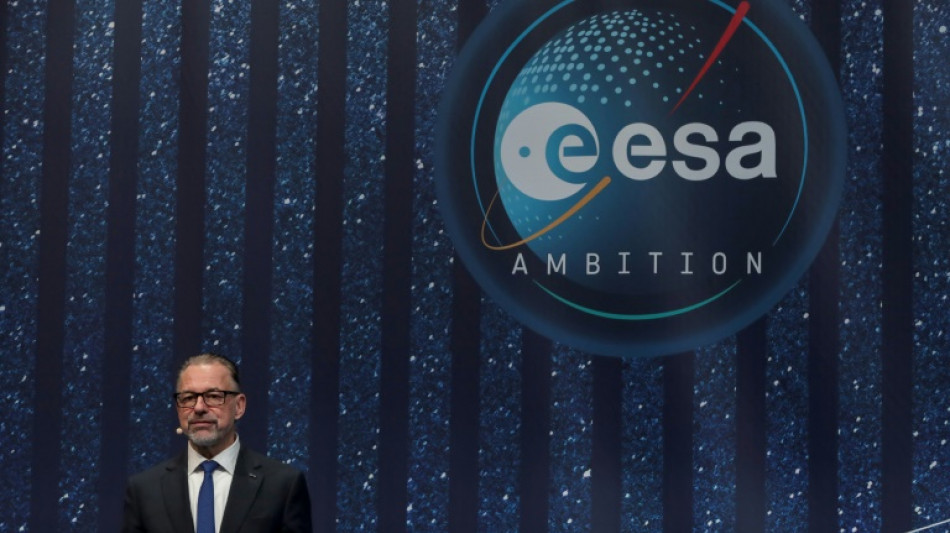 Jefe de la Agencia Espacial Europea promete "una transformación" del sector