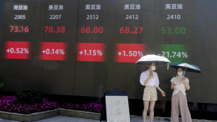 Borsa: Shanghai chiude a +0,28% in attesa Pil, Shenzhen a +0,44%