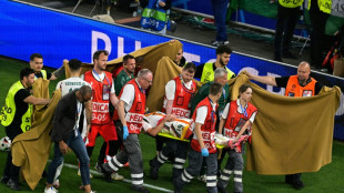Atacante húngaro Varga deixa hospital após grave lesão na Eurocopa