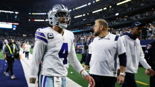 Cowboys quarterback Prescott sorry over officials jibe