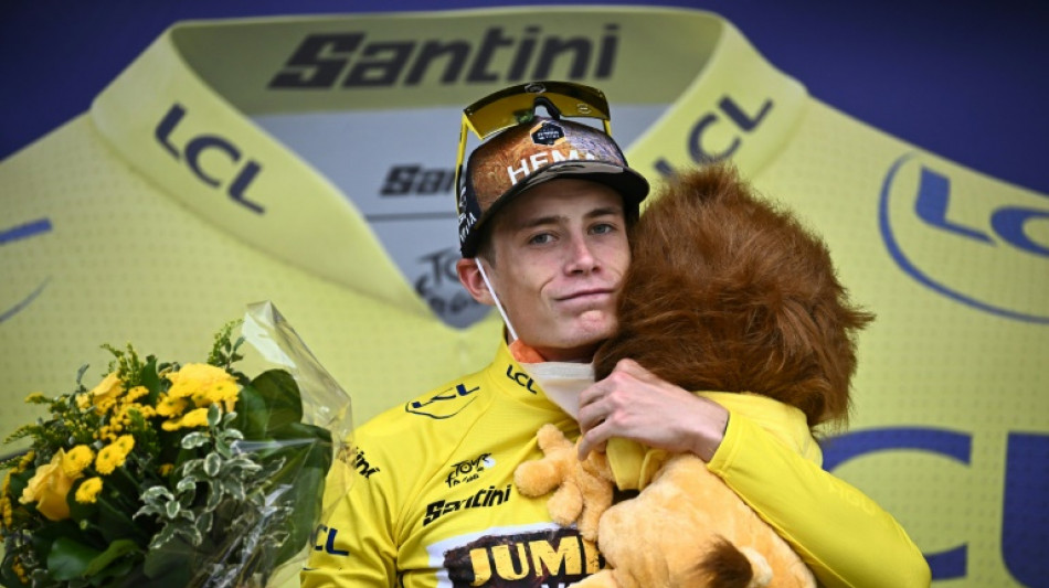 Vingegaard seizes Tour de France lead with soaring mountain triumph