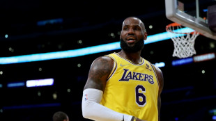 NBA: James époustoufle et fait gagner les Lakers contre les Warriors