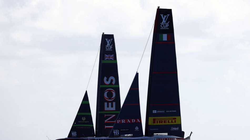 Finale Vuitton Cup: Luna Rossa rompe, Ineos avanti 4-3