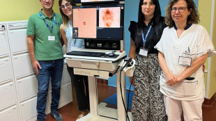 Dermatologia nel futuro con l'intelligenza artificiale a Nuoro