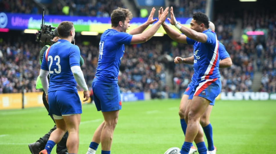 Rugby: les Bleus, larges vainqueurs en Ecosse 36-17, toujours invaincus dans le Tournoi des six nations