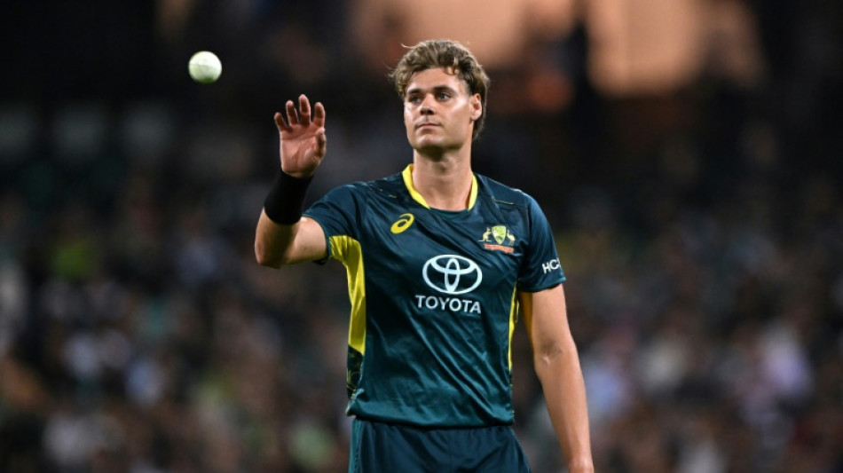 Johnson bags five as Australia beat Pakistan to seal T20 series