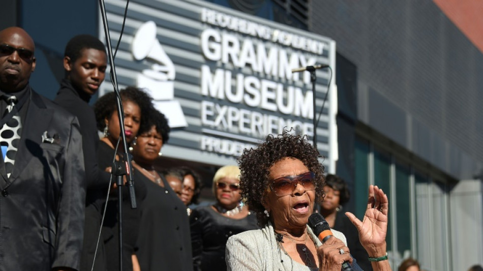 Grammy-winning Cissy Houston, mother of Whitney, dies at 91