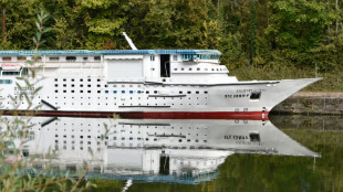 En Moselle, la réplique d'un paquebot de croisière cherche un nouveau cap