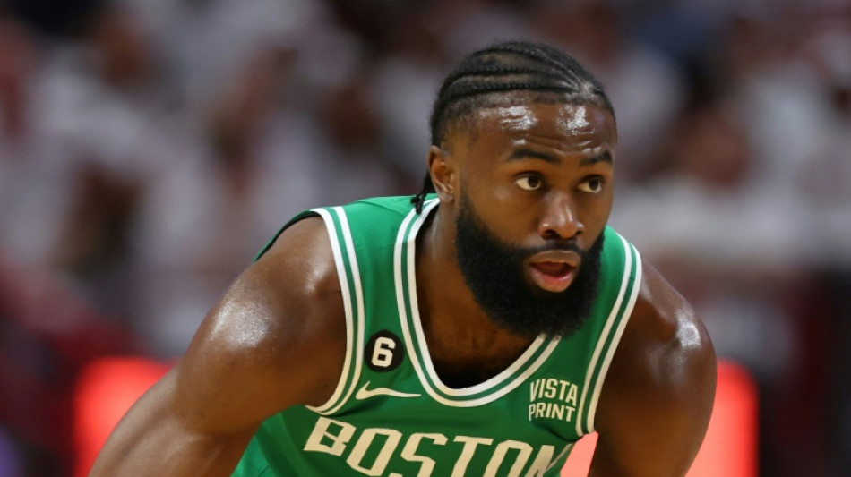 Jaylen Brown renova com Boston Celtics por 5 anos e US$ 304 milhões