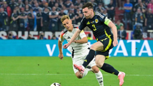 Robertson urges Scotland to play without fear against Swiss
