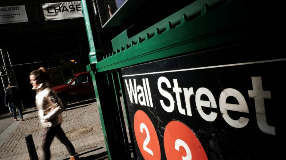 Volatile, Wall Street évolue en légère hausse