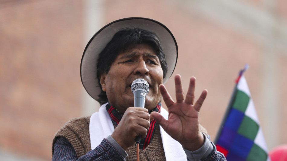 Bolivia, Morales torna a marciare su La Paz