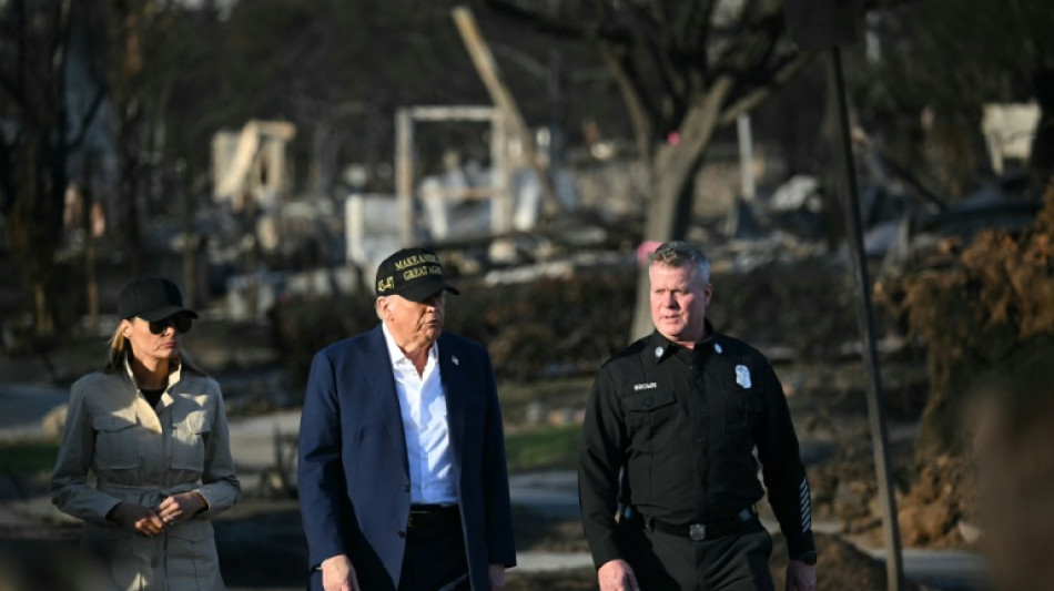 Trump stellt bei Besuch in Katastrophengebieten Zukunft von Notfallbehörde in Frage