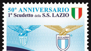 Francobollo e foglietto per ricordare lo scudetto Lazio