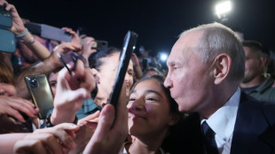 Kremlin insiste que Putin tem 'impressionante' apoio popular após motim