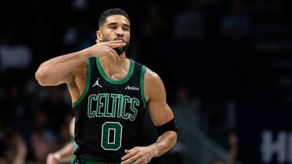 Tatum propels Celtics over Hornets, Lakers hold off Raptors