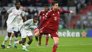 Bayern reach last eight as Lewandowski hat-trick sinks Salzburg