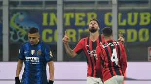 Giroud brace gives AC Milan derby win over Inter