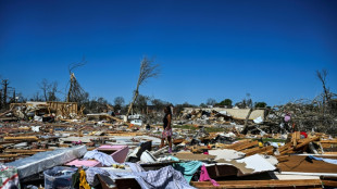 After tornado kills 25, Mississippi faces more extreme weather