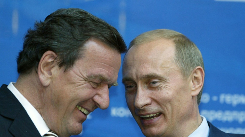 Schröder will Gesprächsmöglichkeiten mit Putin nicht aufgeben