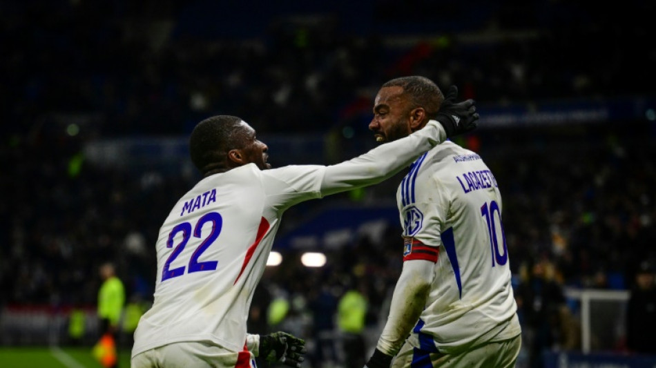 Ligue 1: Lille rate le coche, Lyon sauvé de justesse