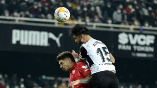 Blow for Sevilla in title race after draw with Valencia  