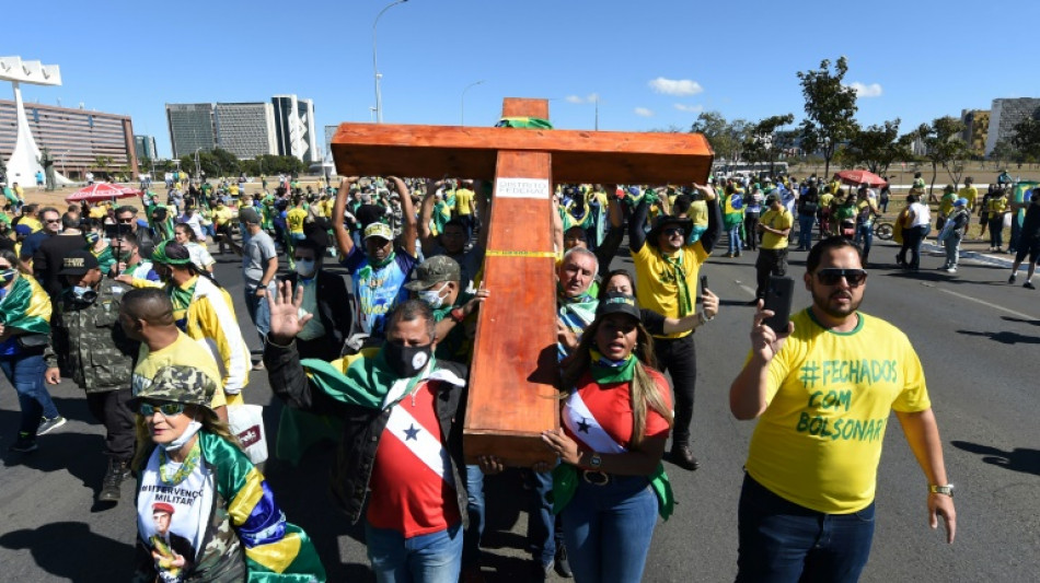 Battle for Brazil's Evangelical vote heats up
