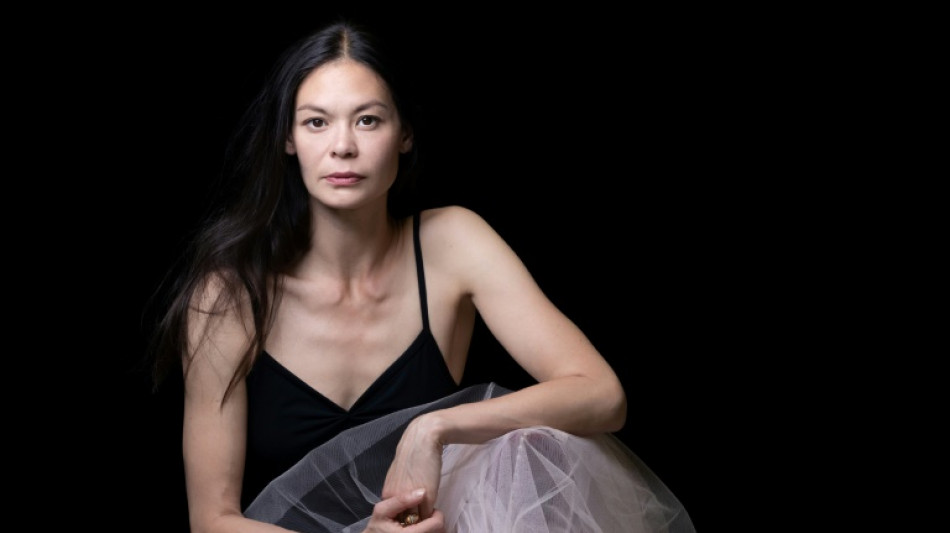 Opéra de Paris: la danseuse étoile Alice Renavand se blesse sur scène lors de ses adieux