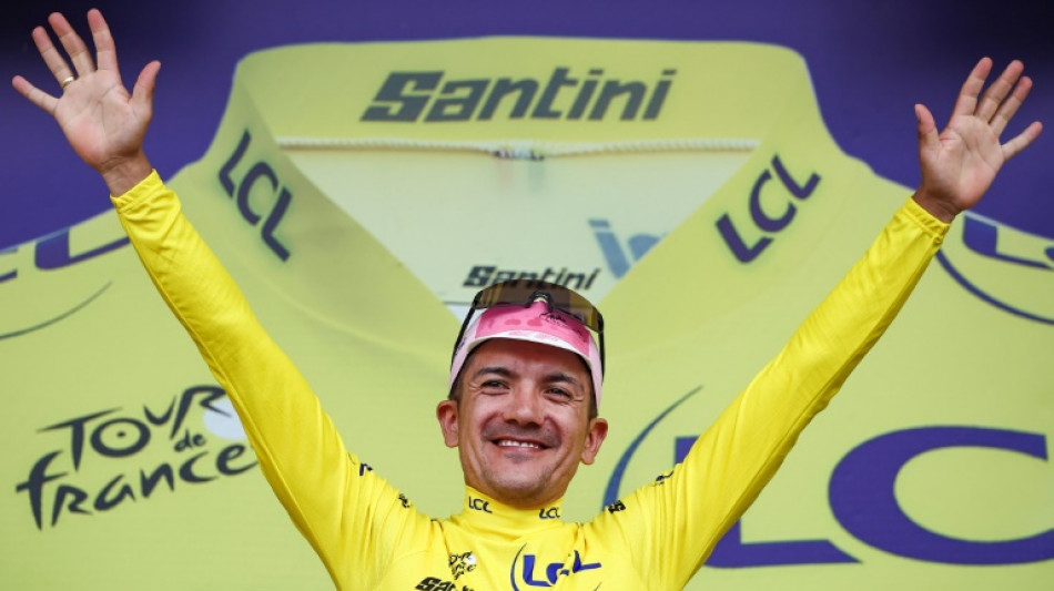 Carapaz ofrece a Ecuador su primer maillot amarillo en el Tour de Francia