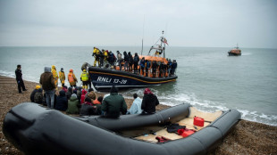 Migrants: un record de plus de 28.000 traversées de la Manche en 2021