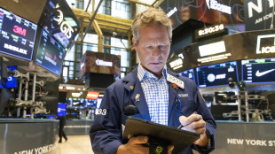 Wall Street apre in rialzo, Dj +0,09%, Nasdaq +0,72%