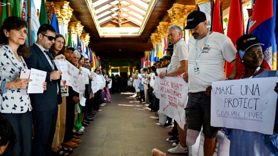 Landmine victims gather to protest US decision to supply Ukraine 