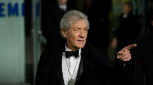 'Lord of the Rings' star McKellen in hospital after stage fall