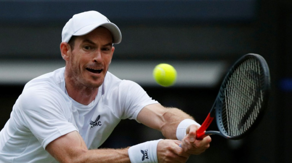 Murray breezes into last 16 at ATP Hall of Fame Open