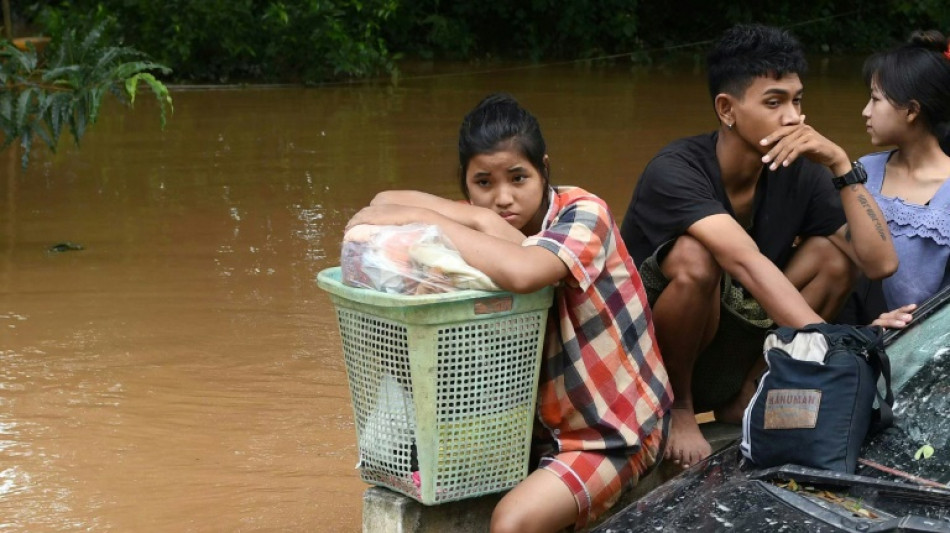 Birmanie: le bilan des inondations grimpe à 226 morts et 77 disparus, selon la télévision d'Etat