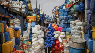 Waste pickers battle for recognition at plastic treaty talks